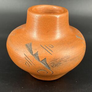Vintage Southwestern Stoneware Pottery Mini Pot Vase Carved Design Signed 2006